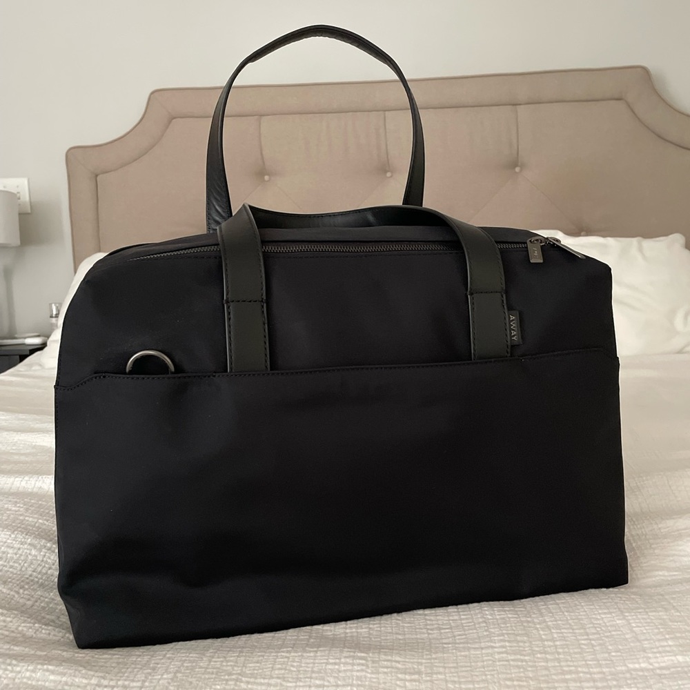 The Away Medium Everywhere bag